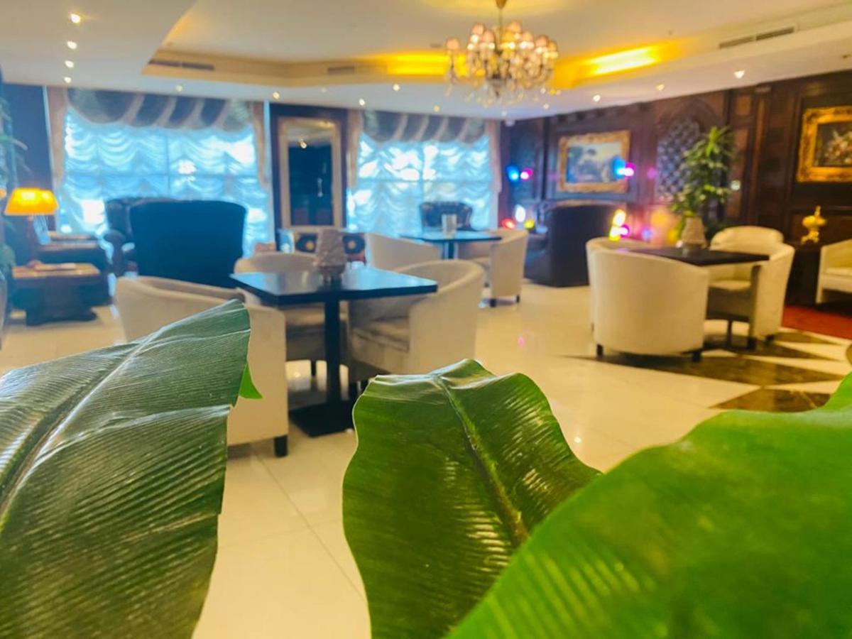 Tourist Hotel Doha Ngoại thất bức ảnh
