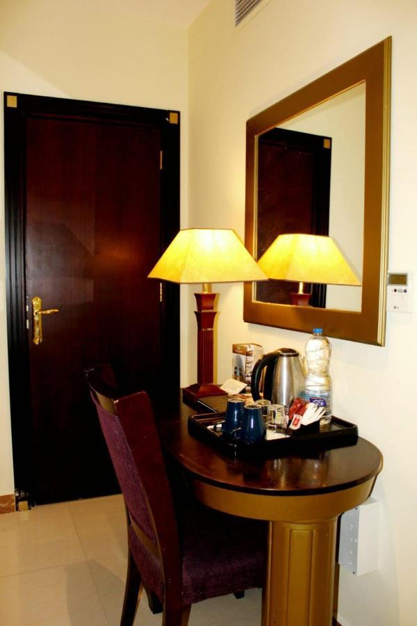 Tourist Hotel Doha Ngoại thất bức ảnh